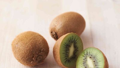 How to Eat a Kiwi, According to a Fruit Expert