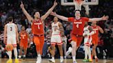 Clemson reaches the Elite Eight for the first time since 1980, beating Arizona 77-72