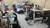 Detectan fábrica de ropa falsificada al interior de toma en Cerrillos: Carabineros detiene a dos personas - La Tercera