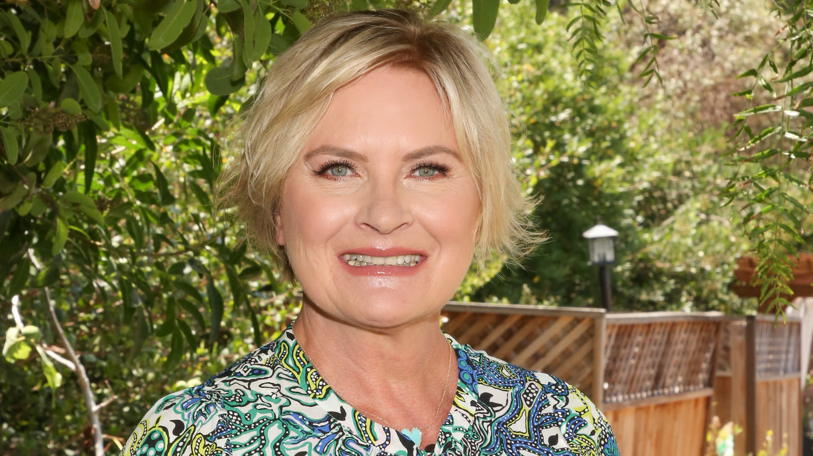 What Happened To Denise Crosby After Star Trek: The Next Generation - Looper