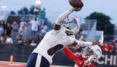 Hurricanes snag commitment from standout South Florida cornerback