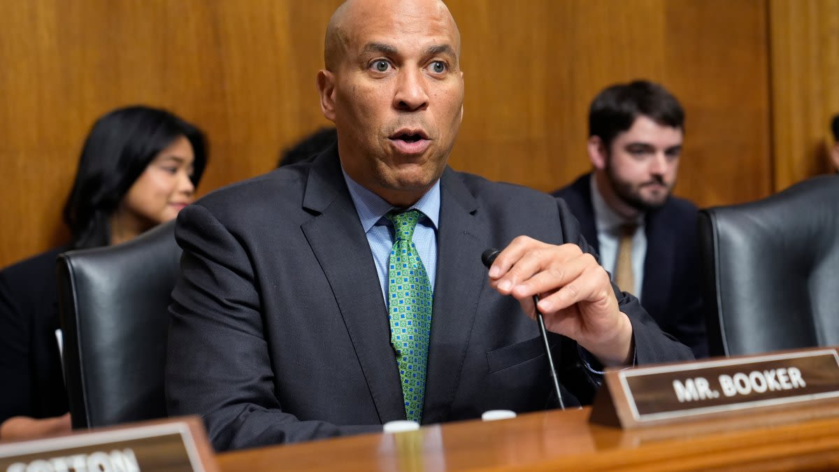 Sen. Cory Booker questions US prison labor policies, calls for change