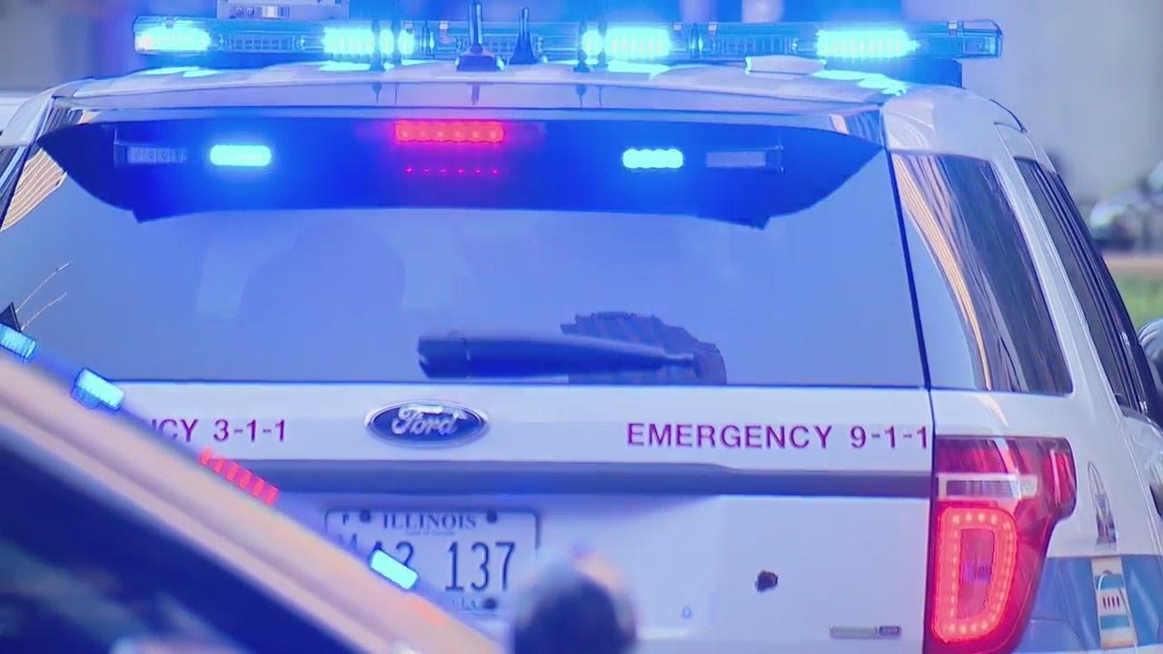 North Lawndale shooting: 2 men traveling in vehicle critically wounded on Chicago's West Side