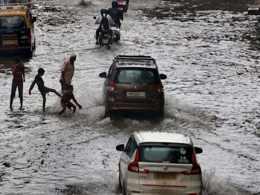 Mumbai under orange alert tomorrow for heavy rainfall