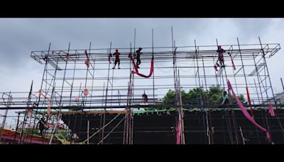 This pandal opts for iron tenacity against bamboo