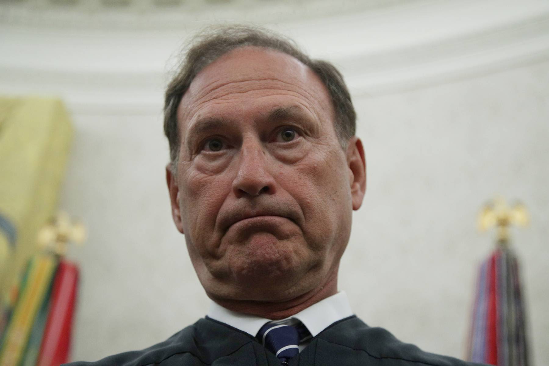 Justice Alito’s Upside-Down Flag Claim Dismantled by Police, Neighbors: Report