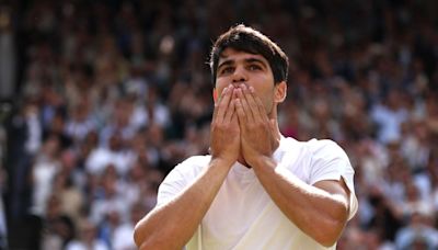 Carlos Alcaraz responds to Emma Raducanu relationship rumours at Wimbledon