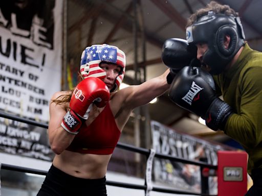 El Paso boxer Stephanie Han lives full, happy life as boxing career takes off