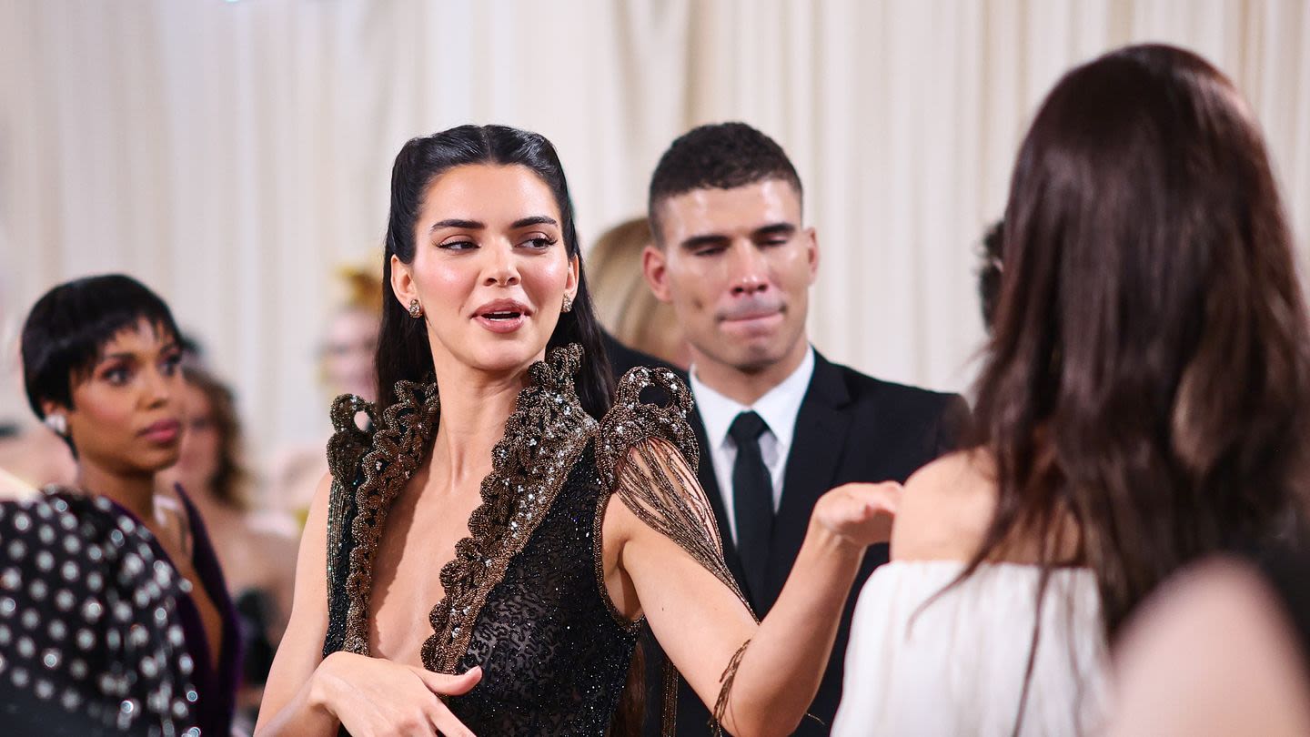 A Lip Reader Breaks Down What All the Celebs Were Saying on the 2024 Met Gala Red Carpet