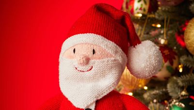 Here's how to knit your own Santa Claus