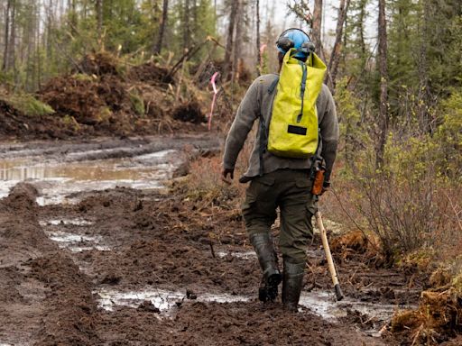 Alberta wildfires prompt MEG Energy oilsands site evacuation