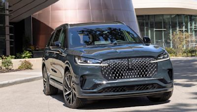 The 2025 Lincoln Aviator is plush, comfortable and loaded with tech. Welcome to the palace.