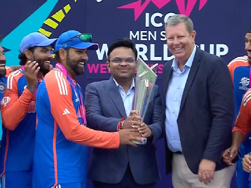 Cricket legends congratulate 'champions' team India for T20 World Cup glory