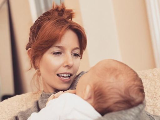 Stacey Dooley's daughter Minnie is her mini-me in adorable video with dad Kevin