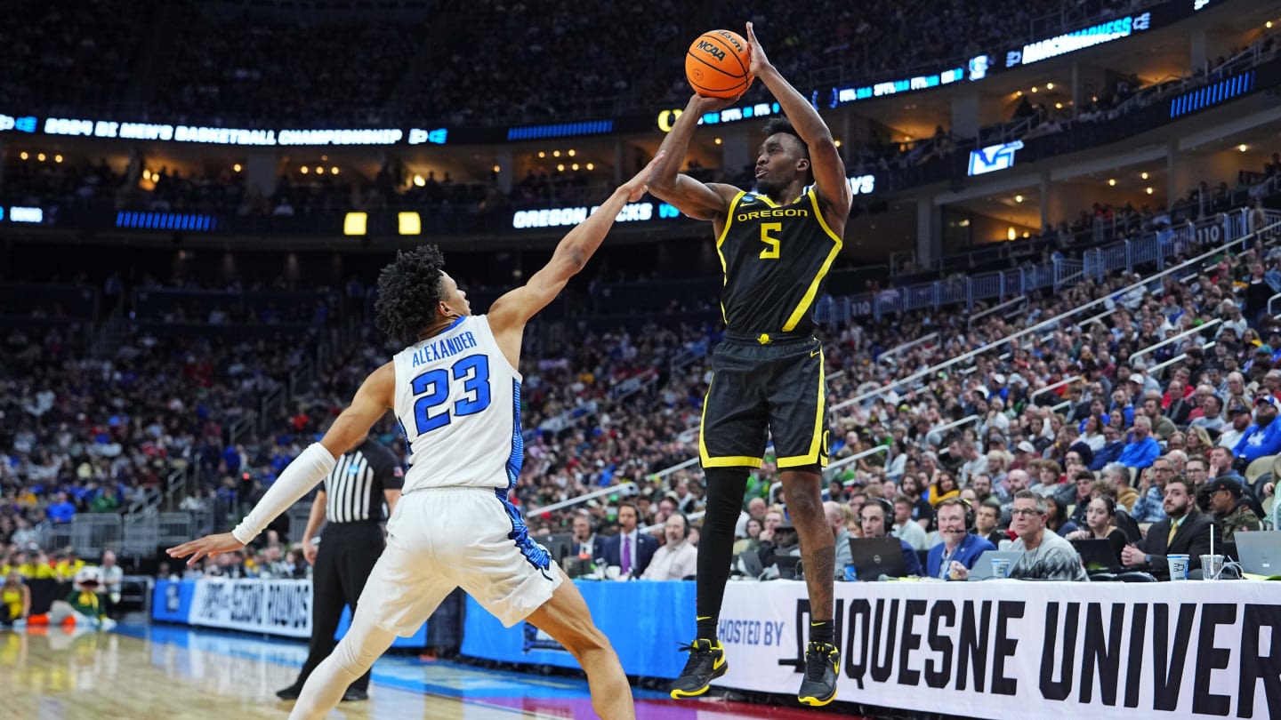 Oregon Basketball's Jermaine Couisnard Signs with New Orleans Pelicans