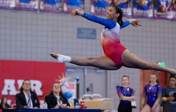 See top moments of the 2024 Texas State Gymnastics Championships at Bel Air High School