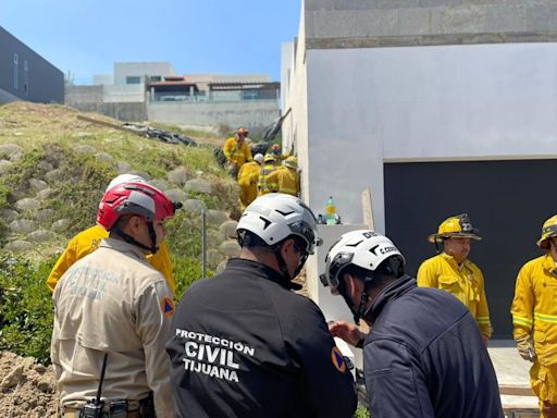 Hombre pierde la vida tras derrumbe en la colonia Cumbres de Juarez, Tijuana