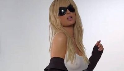 Paris Hilton imita a Rosalía a lo 'motomami' en un vídeo viral de Tiktok