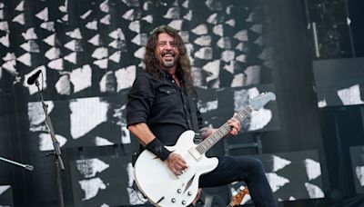 Dave Grohl, cantante de Foo Fighters, revela que ha tenido una hija fuera del matrimonio