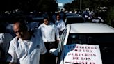 Taxi drivers in Cancun drop airport blockade protesting Uber