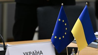 EU kicks off membership talks with Ukraine, Moldova