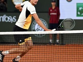 Carlos Alcaraz borró a Jannik Sinner y pasó a la final del Roland Garros 2024