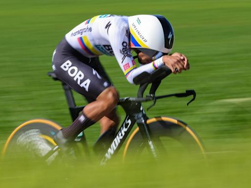 Daniel Felipe Martínez, el mejor ciclista colombiano, se aleja de Egan, Nairo y 'Rigo'