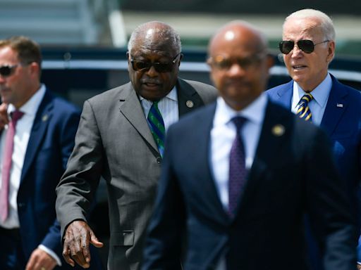 Jim Clyburn 'riding with Biden' amid growing calls to drop out; but would endorse Harris