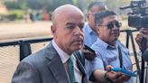 Fernández Martínez regresa al Congreso; será diputado y candidato