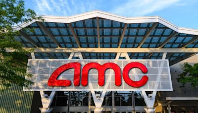 ...Still Here': How Taylor Swift, Popcorn Buckets Help Movie Theater From Going 'Kaplooey' - AMC Enter Hldgs (NYSE:...