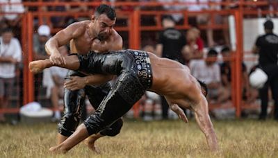 Chiseled gladiators, tight leather pants, and copious amounts of olive oil: Inside Turkey’s ancient oil wrestling festival | CNN