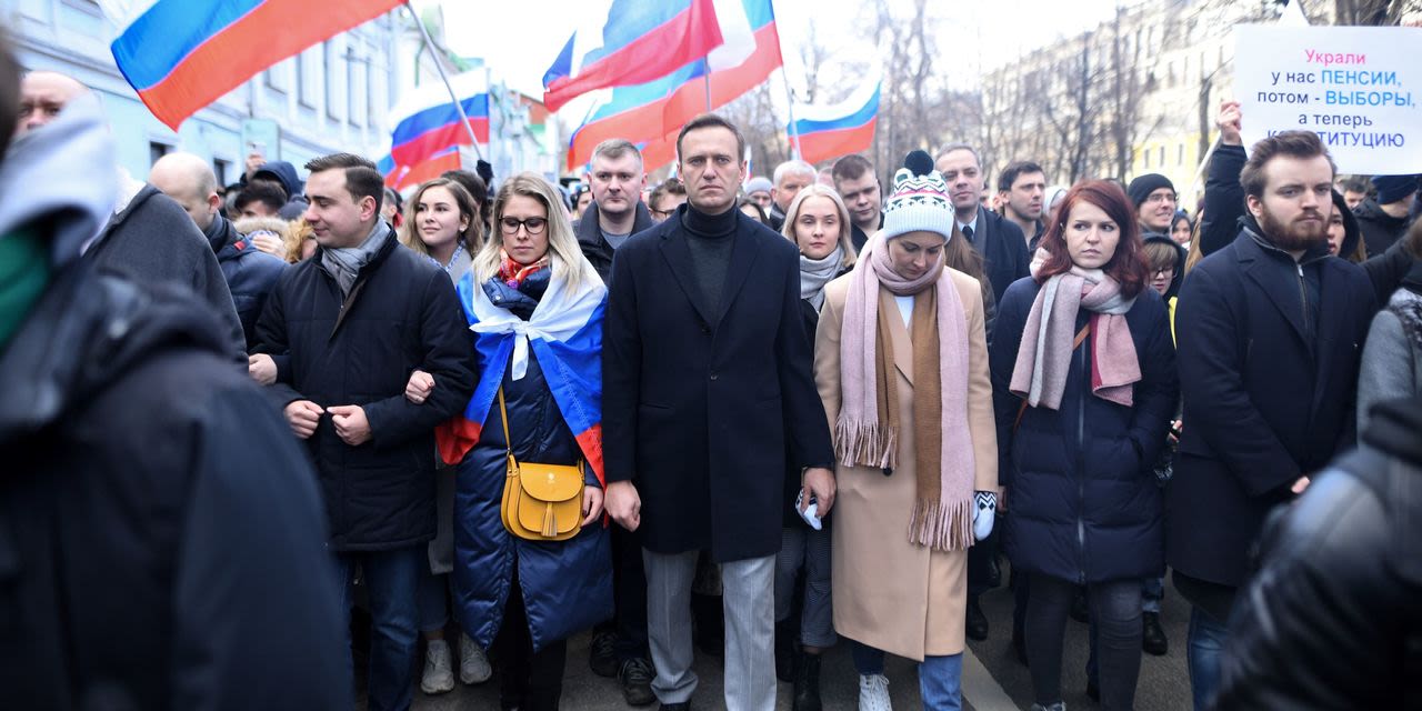 Putin Didn’t Directly Order Alexei Navalny’s February Death, U.S. Spy Agencies Find