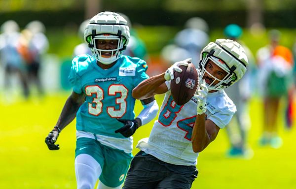 Dolphins Stock Report (Day 3): Tua and Tyreek light Dolphins defense up