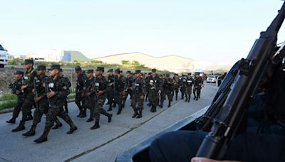 Honduras despliega miles de policías y militares ante ola de crímenes