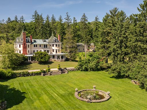 Drop Out in High Style at the $65 Million Hitchcock Estate in New York’s Hudson Valley