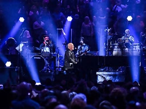 CBS to Re-Air Billy Joel Concert Special After Final Minutes Cut Off