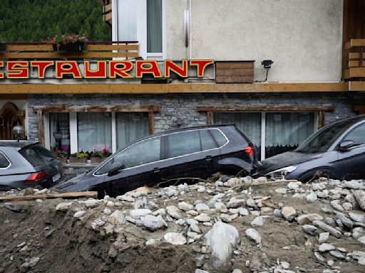 Storms in Switzerland and Italy cause flooding and landslides, leaving at least 4 people dead