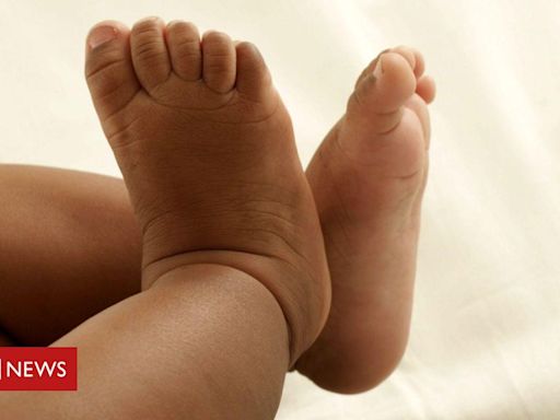 Bebê Elsa, o terceiro recém-nascido abandonado pelos mesmos pais nas ruas de Londres em 7 anos