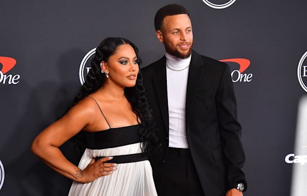 Steph Curry and Ayesha Curry Make Big Announcement