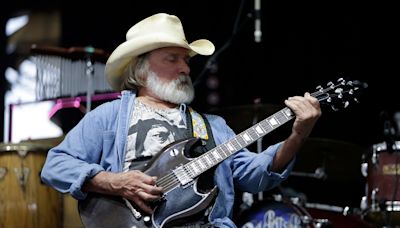 Watch Dickey Betts Play ‘Ramblin’ Man’ at Final Live Appearance in 2018