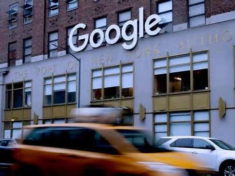 Los trabajadores de Google realizan sentadas para protestar por el contrato multimillonario con Israel