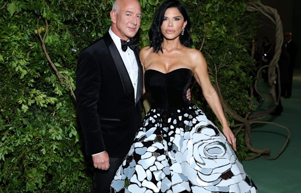 Jeff Bezos and Lauren Sánchez made their Met Gala debut as a couple. Here are the other billionaires that joined them.