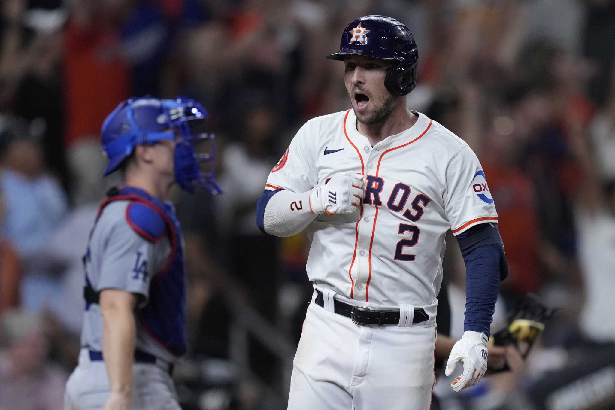 Bregman walk-off homer lifts Astros over Dodgers