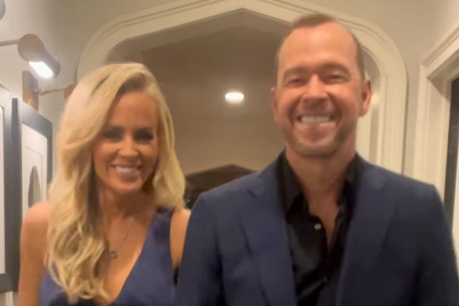 Jenny McCarthy and Donnie Wahlberg Celebrate 10th Anniversary with Vow Renewal at Original Wedding Venue: 'Eternity to Go'