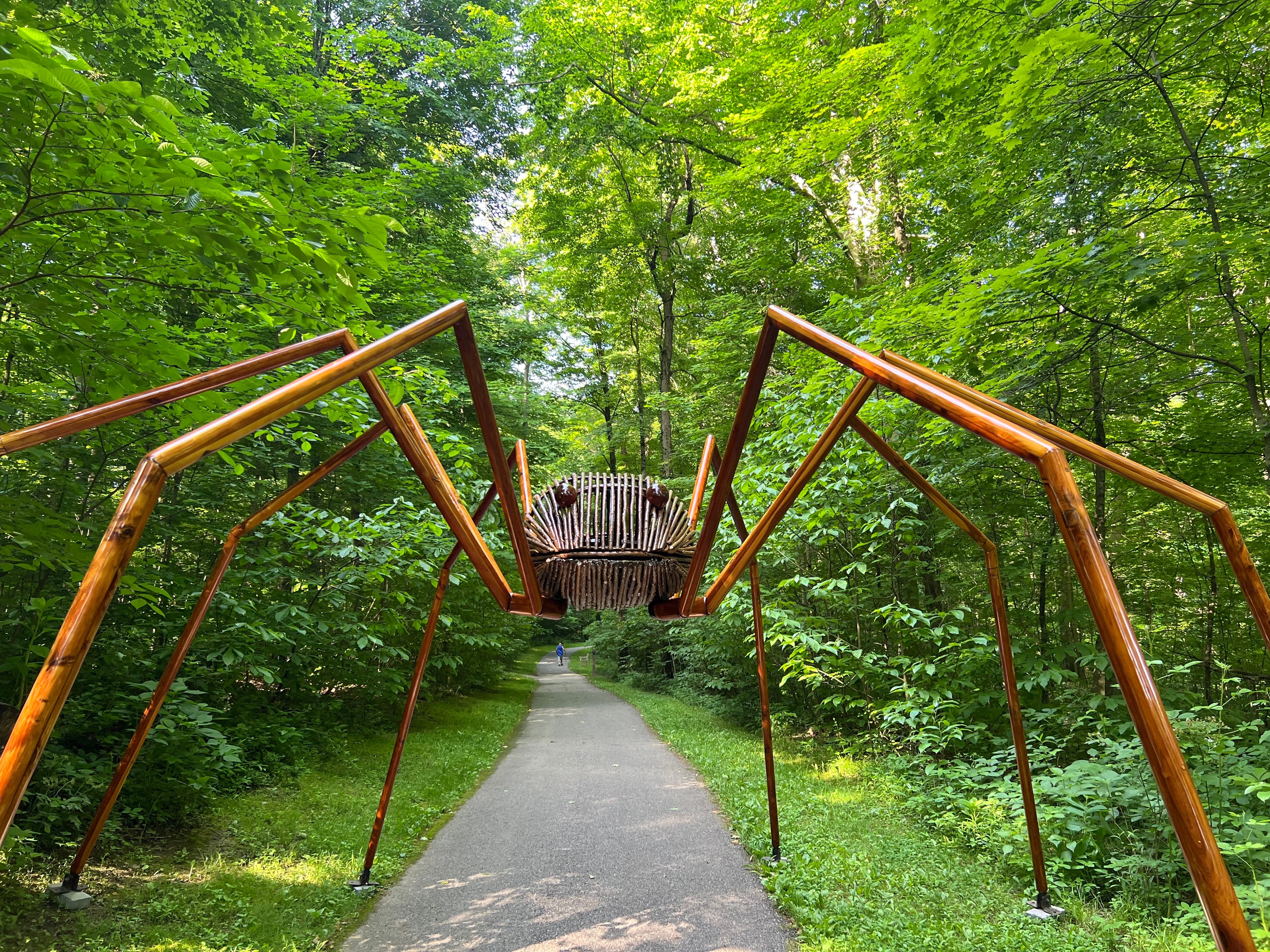 David Rogers’ 'Big Bugs' sculptures to create buzz at The Dawes Arboretum