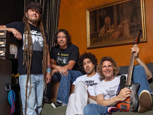 Off!'s final act: Punk legend Keith Morris and company go out with a bang onstage and on film