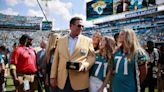 Pride of the Pride: Jaguars honor Hall of Famer Tony Boselli during game against Texans