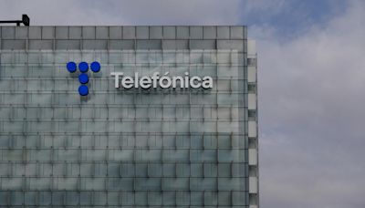 El Gobierno ya controla un 7% de Telefónica tras invertir 1.600 millones