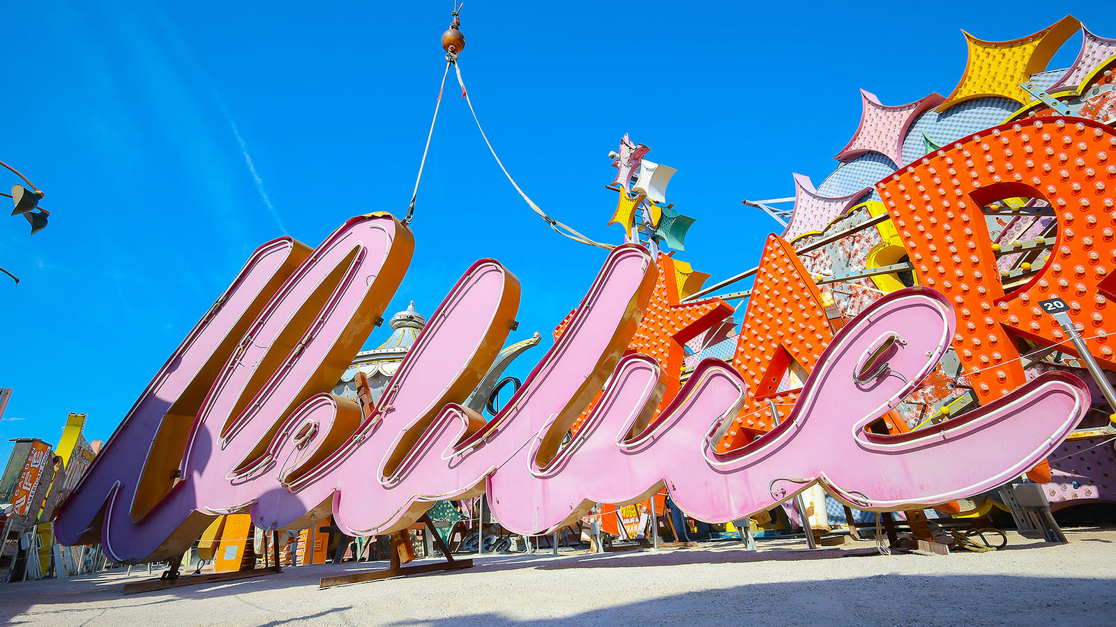 Hollywood icon Debbie Reynolds to be honored by the Neon Museum in Las Vegas