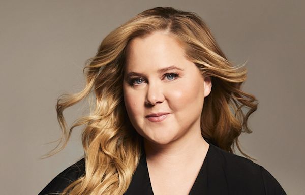 Amy Schumer Can’t Escape Backlash… She’s OK With That